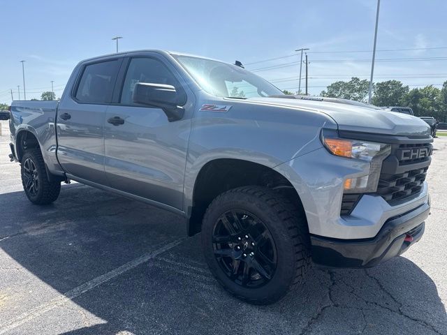 Sterling Gray Metallic 2026 Chevrolet Silverado 1500 Pickup Truck Four-Wheel Drive 8-Speed Automatic
