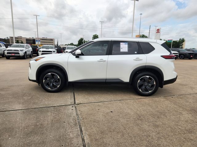 2024 Nissan Rogue SV White at Central Houston Nissan