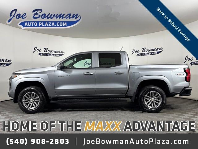Sterling Gray Metallic 2026 Chevrolet Colorado Pickup Truck Four-Wheel Drive 8-Speed Automatic