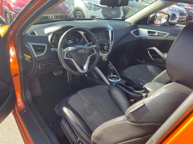 2012 Hyundai Veloster Base 17