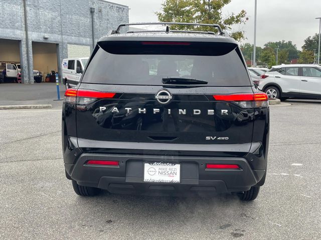 2022 Nissan Pathfinder SV 4