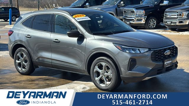 2025 Ford Escape ST-Line AWD