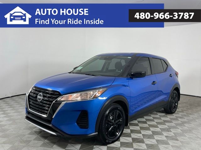 227822024 Nissan Kicks S