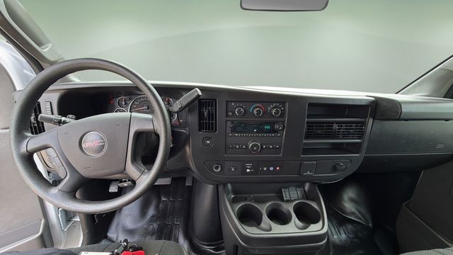 Used 2025 White GMC Work Van image 19