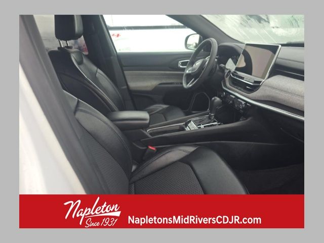 2023 Jeep Compass Latitude 4WD