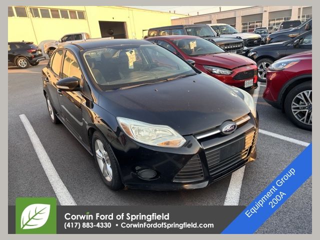 Tuxedo Black 2015 Ford Focus SE Hatchback Hatchback Front-Wheel Drive 6-Speed Automatic