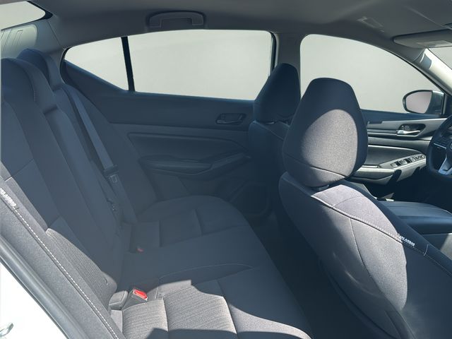 Used 2025 Nissan Altima Sedan