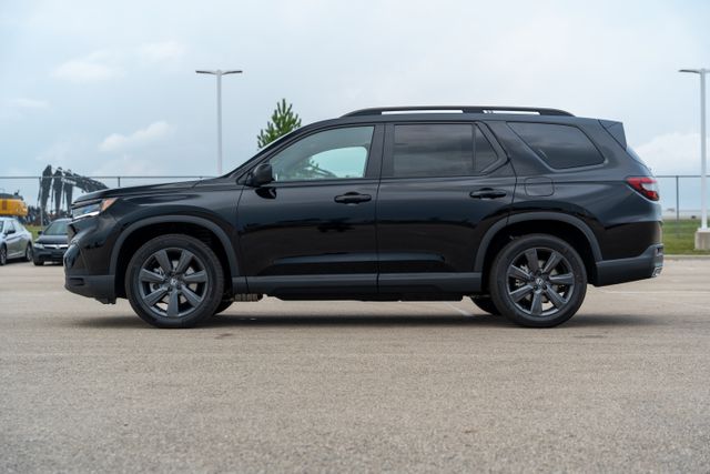 2025 Honda Pilot Sport 4