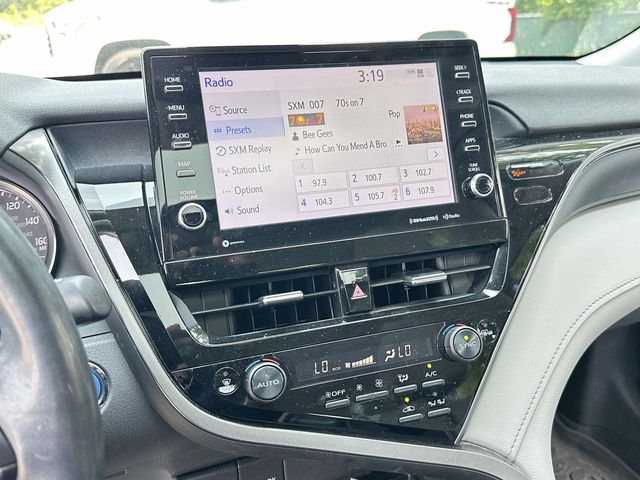 Used 2022 Gray Toyota SE image 18