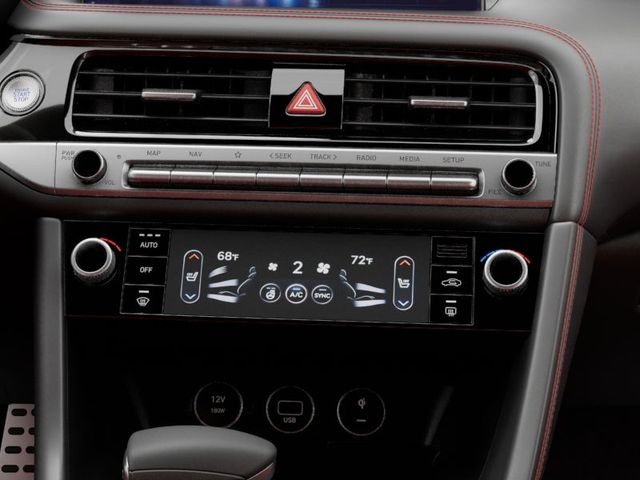 2026 Genesis G70  15