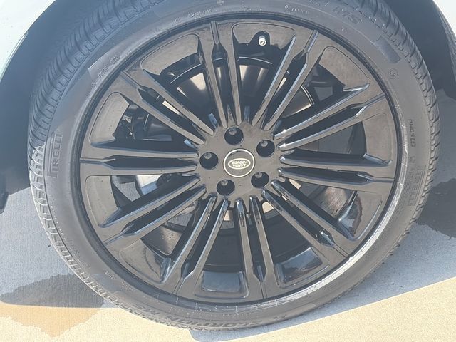 Used 2025 Land rover Range Rover SUV