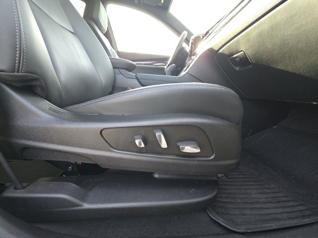 2024 Cadillac XT6 Premium Luxury:C02601
