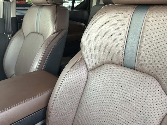 Used 2025 Honda Pilot SUV