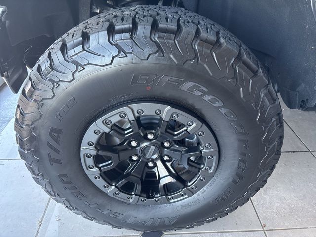 Used 2024 Ford Bronco 4-Door Raptor with VIN 1FMEE0RR1RLA48221 for sale in Kansas City