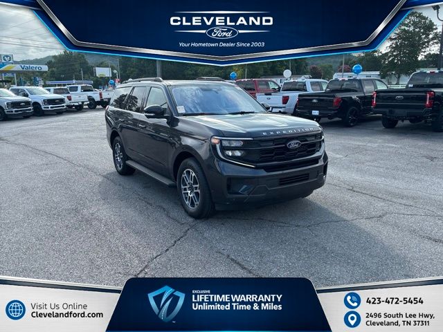 Gray Metallic 2025 Ford Expedition SUV / Crossover 4X2 Automatic