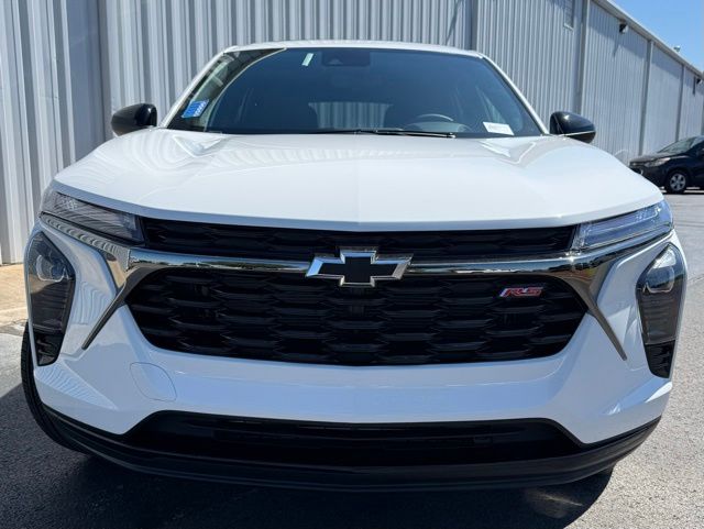 new 2026 Chevrolet Trax car, priced at $26,185
