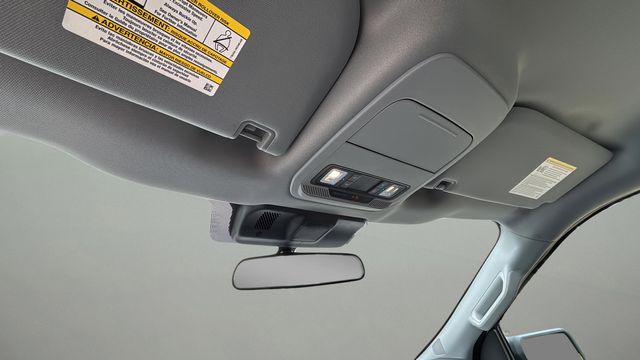Used 2023 White Ford XL image 29