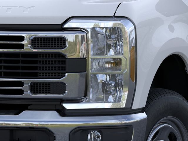 New 2026 White Ford XL image 18
