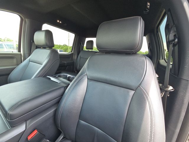 2024 Ford F-150 XLT:B02484