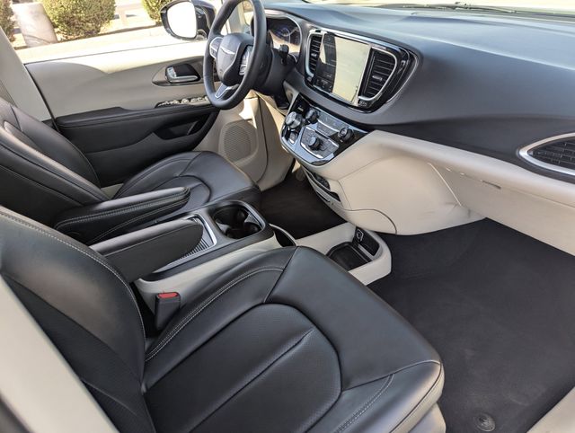 2024 Chrysler Pacifica Touring L White at Community Honda