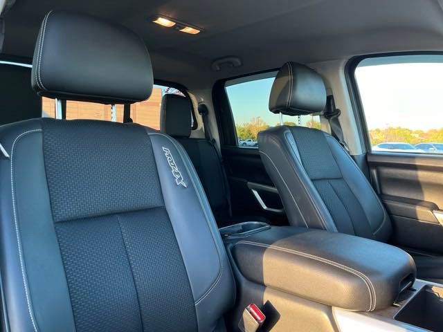 2019 Nissan Titan XD PRO-4X 38