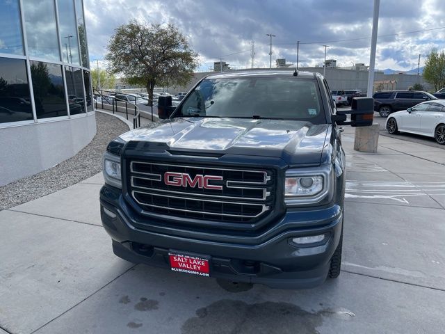 Gray 2017 GMC Sierra 1500 SLE Crew Cab 4WD Pickup Truck Four-Wheel Drive 6-Speed Automatic Overdrive
