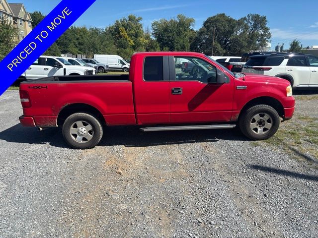 Bright Red Clearcoat 2007 Ford F-150 Pickup Truck Four-Wheel Drive 4-Speed Automatic Overdrive