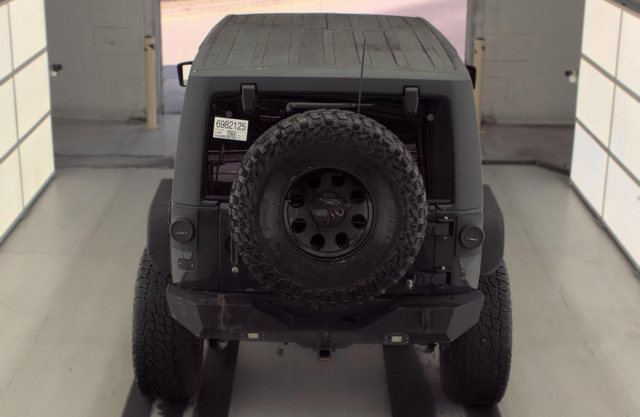 Used 2017 Jeep Wrangler SUV