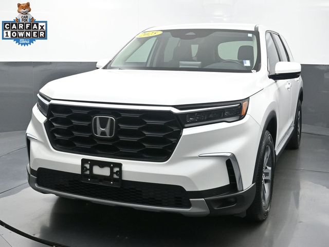 Platinum White Pearl 2025 Honda Pilot SUV / Crossover Front-Wheel Drive Automatic