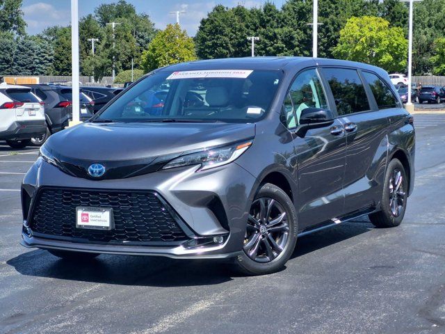Used 2025 Toyota Sienna Van