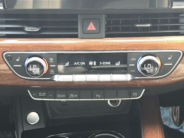 2022 Audi A4 40 Premium Plus:B02144