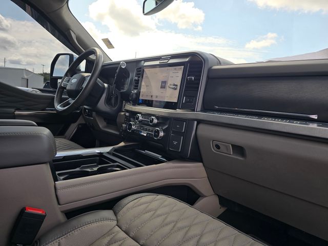 2025 Ford F-350SD Platinum:169259B