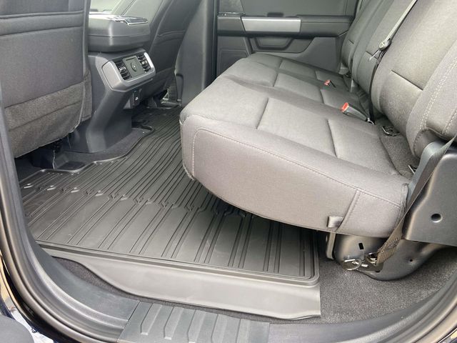 New 2026 Blue Ford XLT image 9