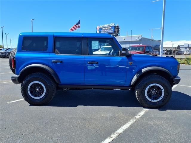 2025 Ford Bronco Badlands photo