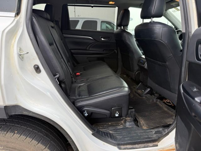 2019 Blizzard Pearl Toyota Highlander Limited AWD SUV