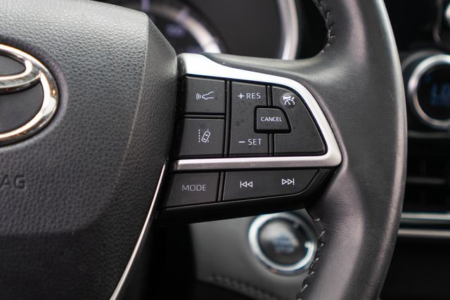 Used 2022 Toyota Highlander SUV