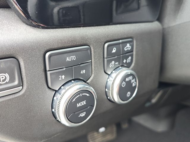 2024 GMC Sierra 1500 SLE:C02559