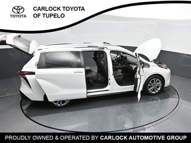 2022 Toyota Sienna Platinum 52