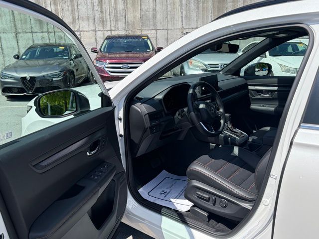 used 2025 Honda CR-V Hybrid car, priced at $36,995
