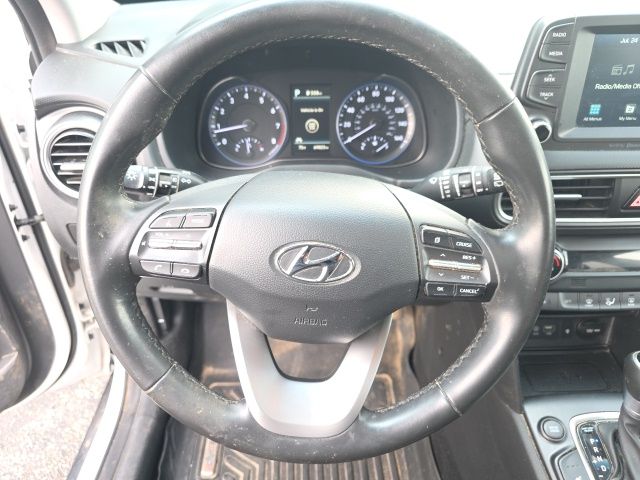 Used 2021 Lunar White Hyundai Limited image 4