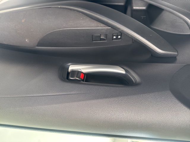 2021 Toyota Corolla LE Silver at Community Toyota