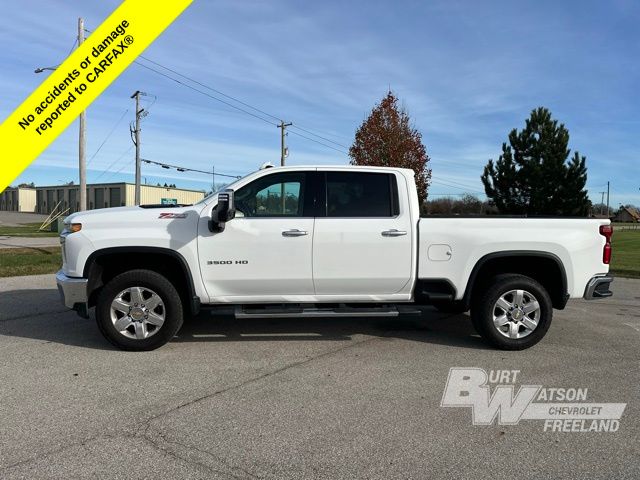 2023 Chevrolet Silverado 3500HD LTZ 2