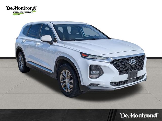 Used 2019 White Hyundai SE image 3