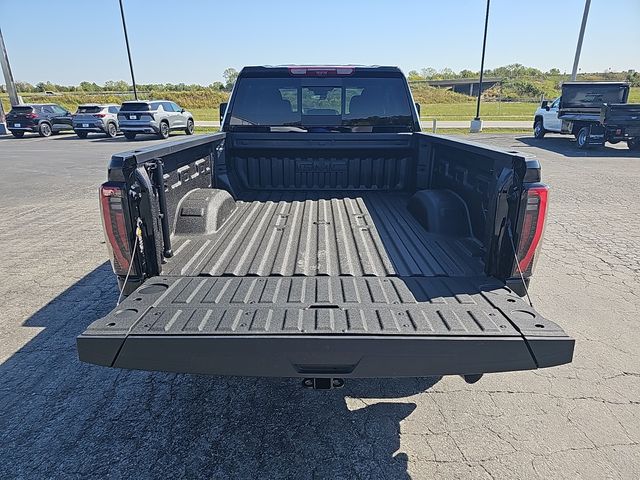 2025 GMC Sierra 2500HD AT4 9