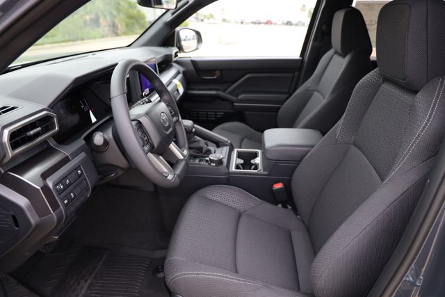 2026 Toyota 4Runner SR5 - 11
