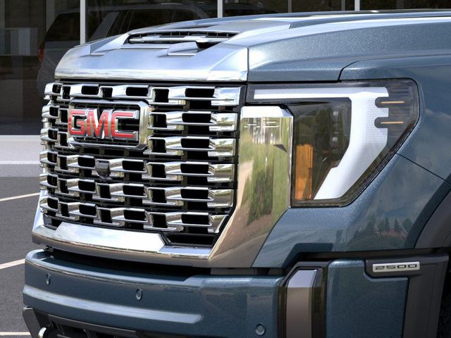 2025 GMC Sierra 2500HD Denali 13