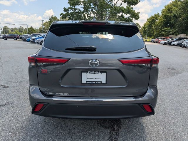 Used 2021 Toyota Highlander SUV