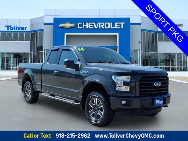 Gray 2016 Ford F-150 Pickup Truck Four-Wheel Drive 6-Speed Automatic