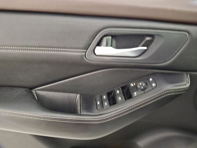 Used 2023 Nissan Rogue SUV