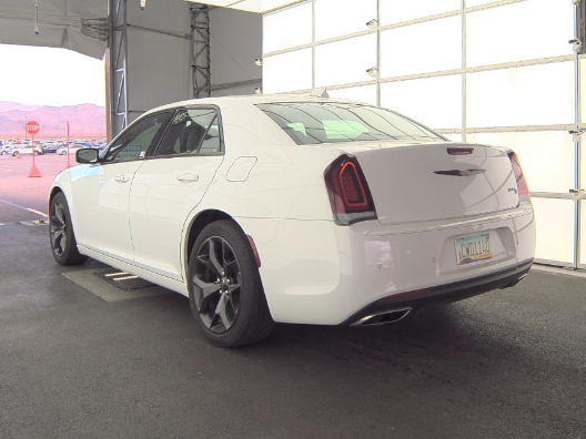 2023 Chrysler 300 S 5